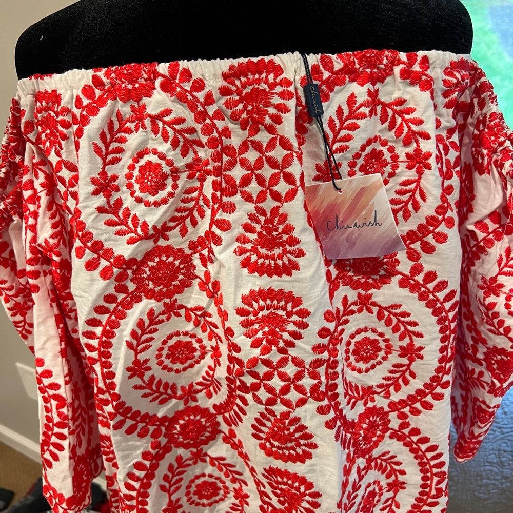 Chicwish Red Off-Shoulder Relaxed Blouse - Picture 3 of 8
